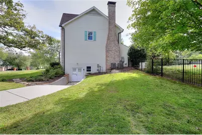 1321 Lakeshore Drive, Snellville, GA 30078 - Photo 3