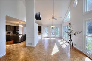 1321 Lakeshore Dr, Snellville, GA 30078 - Photo 21