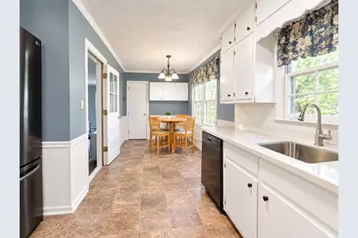 2748 Odum Street SW, Snellville, GA 30078 - Photo 9