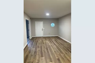 944 Old Mill Point #B, Monroe, GA 30655 - Photo 5
