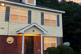944 Old Mill Point, Monroe, GA 30655 - Photo 13