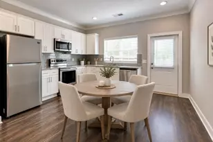 2017 Ocean Dr NW, Atlanta, GA 30318 - Photo 21