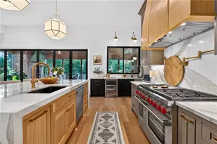 244 Brooke Dr, Alpharetta, GA 30009 - Photo 9