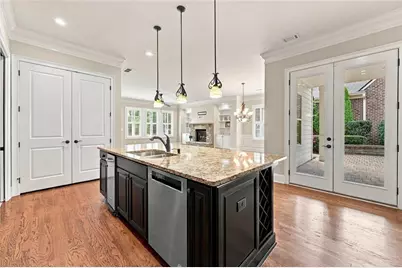318 Lakeside Trace, Canton, GA 30115 - Photo 31