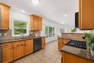 3381 Ember St, Marietta, GA 30066 - Photo 7