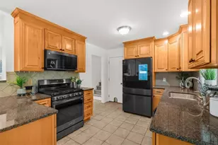 3381 Ember St, Marietta, GA 30066 - Photo 9