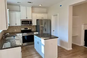 3102 Brockenhurst Dr, Buford, GA 30519 - Photo 31