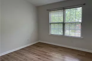 3102 Brockenhurst Dr, Buford, GA 30519 - Photo 19