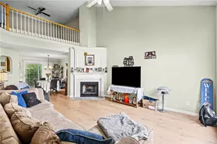 131 Weatherstone Dr, Woodstock, GA 30188 - Photo 7