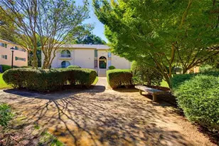 3212 Henderson Mill Rd, Atlanta, GA 30341 - Photo 23