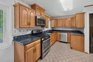 4435 Hillpine Rd, Forest Park, GA 30297 - Photo 11