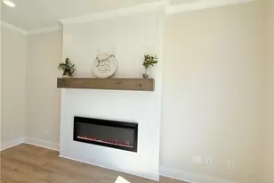 5523 Tullis Dr, Gainesville, GA 30507 - Photo 11