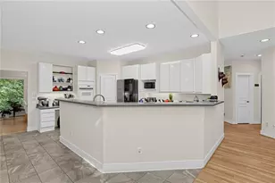 230 Skidaway Ct, Johns Creek, GA 30022 - Photo 33