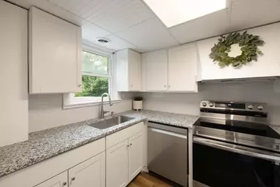4060 Haverhill Drive #D, Atlanta, GA 30342 - Photo 13