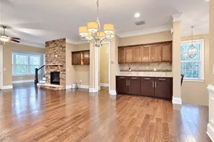 1192 Holly Ave, Dunwoody, GA 30338 - Photo 7