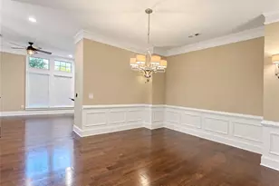 1192 Holly Ave, Dunwoody, GA 30338 - Photo 5