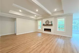 5531 Tullis Dr, Gainesville, GA 30507 - Photo 15