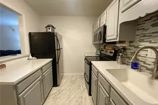 3934 Woodridge Way, Tucker, GA 30084 - Photo 9
