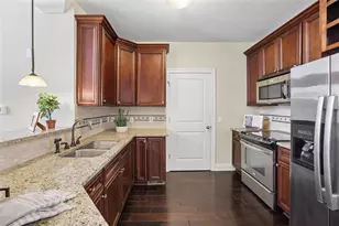 901 Abernathy Road NE, Sandy Springs, GA 30328 - Photo 5