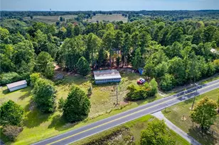 1320 Franklin Co Boat Ramp Rd, Lavonia, GA 30553 - Photo 9