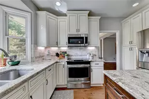 11740 Windbrooke Way, Johns Creek, GA 30005 - Photo 21