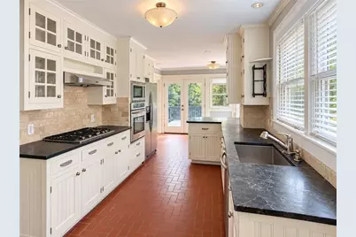 255 Springdale Drive NE, Atlanta, GA 30305 - Photo 3