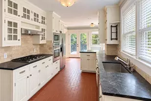 255 Springdale Dr NE, Atlanta, GA 30305 - Photo 3