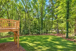 5685 Crestview Dr, Acworth, GA 30102 - Photo 11