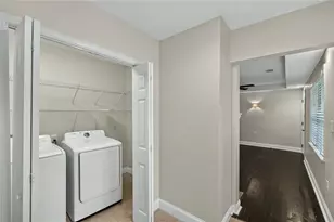 2492 Maple St, East Point, GA 30344 - Photo 13