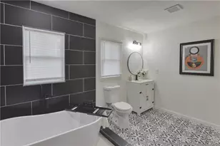 1989 Brewer Blvd SW, Atlanta, GA 30310 - Photo 17