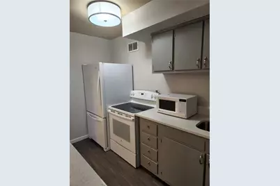 300 Peachtree Street NE #5L, Atlanta, GA 30308 - Photo 5