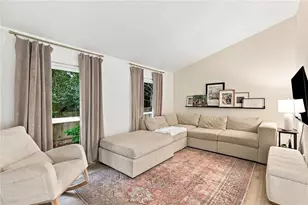 265 Brook Dr, Sandy Springs, GA 30328 - Photo 5