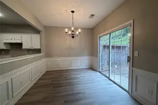 249 Regent Square, Woodstock, GA 30188 - Photo 5