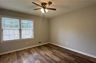 2850 Bruckner Blvd, Snellville, GA 30078 - Photo 7