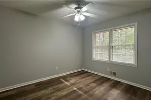 2850 Bruckner Blvd, Snellville, GA 30078 - Photo 13