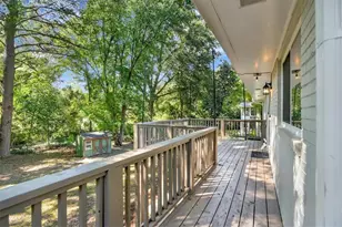 2274 Burch Cir NE, Atlanta, GA 30319 - Photo 45