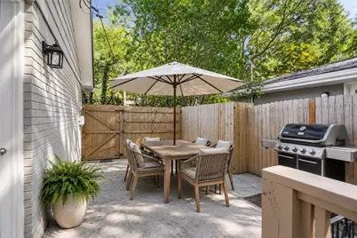 2274 Burch Circle NE, Atlanta, GA 30319 - Photo 13