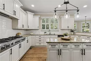 115 Amberly Pl, Roswell, GA 30075 - Photo 17