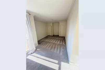 2632 Peachtree Road NW #404B, Atlanta, GA 30305 - Photo 11