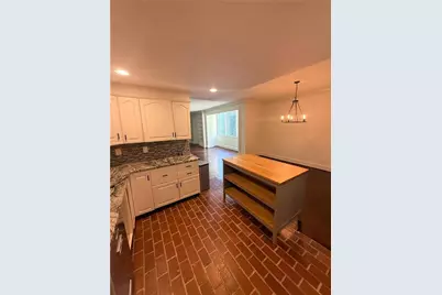 2632 Peachtree Road NW #404B, Atlanta, GA 30305 - Photo 3