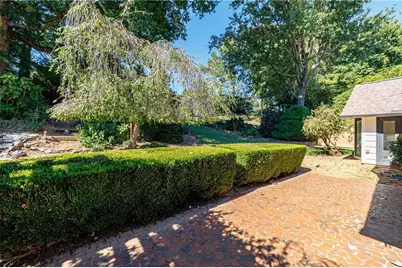 1185 Oakhaven Drive, Roswell, GA 30075 - Photo 9