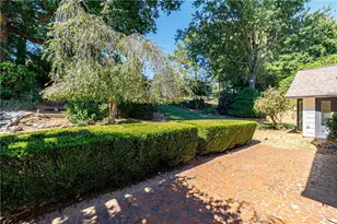 1185 Oakhaven Dr, Roswell, GA 30075 - Photo 9