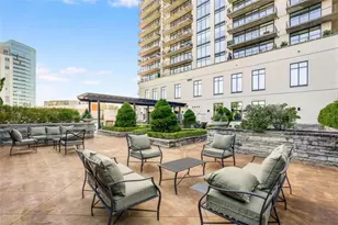 2233 Peachtree Rd NE, Atlanta, GA 30309 - Photo 47
