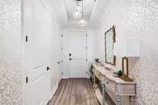 2233 Peachtree Rd NE, Atlanta, GA 30309 - Photo 3