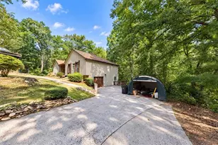 575 Periwinkle Dr, Roswell, GA 30075 - Photo 53