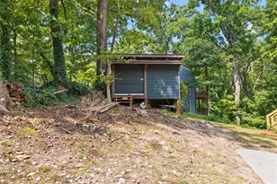 575 Periwinkle Dr, Roswell, GA 30075 - Photo 59