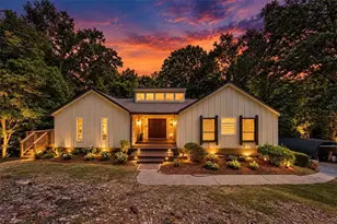 575 Periwinkle Dr, Roswell, GA 30075 - Photo 1