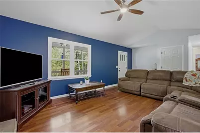 13 Black Water Drive, White, GA 30184 - Photo 5
