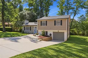 3316 Alcazar Dr SW, Lilburn, GA 30047 - Photo 3
