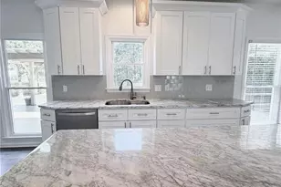 2435 Cross Springs Dr, Cumming, GA 30041 - Photo 19